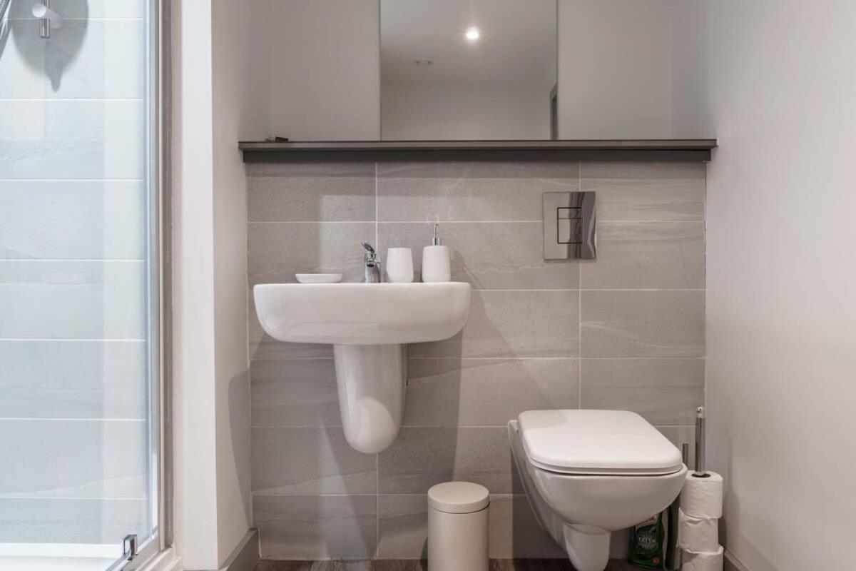 Contemporary 1 Bed Apartment In Liverpool Centre Ngoại thất bức ảnh
